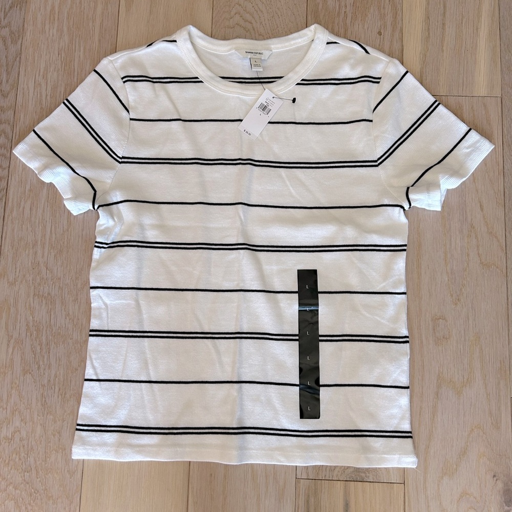 Banana Republic shrunken ribbed tee